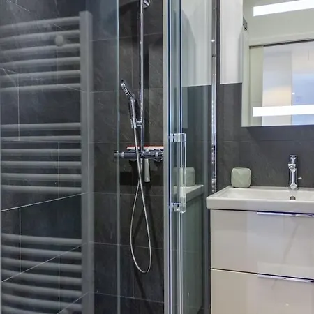 Zenbnb / Le Marin / Proche Gare / Parking Gratuit * Ville-la-Grand