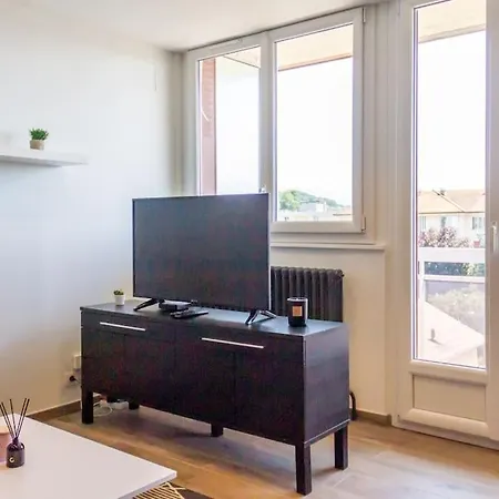 Zenbnb / Le Marin / Proche Gare / Parking Gratuit Ville-la-Grand